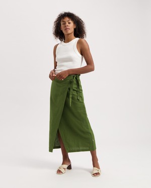 Hanna Leinen Wrap Skirt from Kuyichi