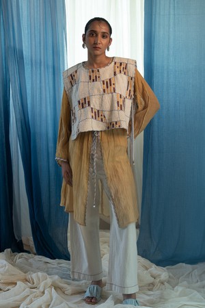 AY Unisex Bib from Lafaani