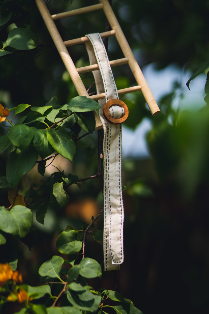 Narrow Belt with Wooden Buckle from Lafaani