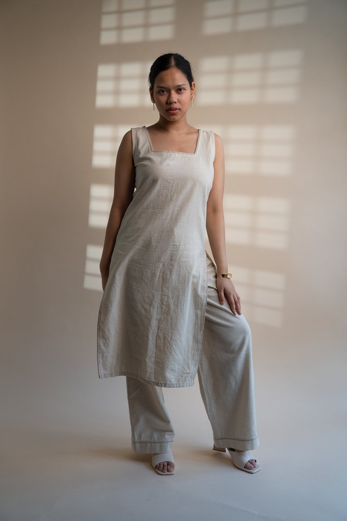 Dawning High Slit Tunic & Straight Pants Set from Lafaani