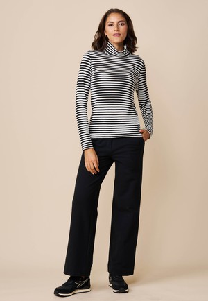 Rolli, Modell Kaja from LANA Organic