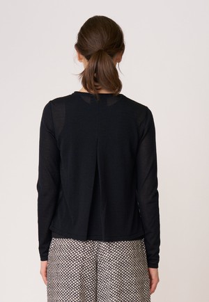 Jacke Sina from LANA Organic
