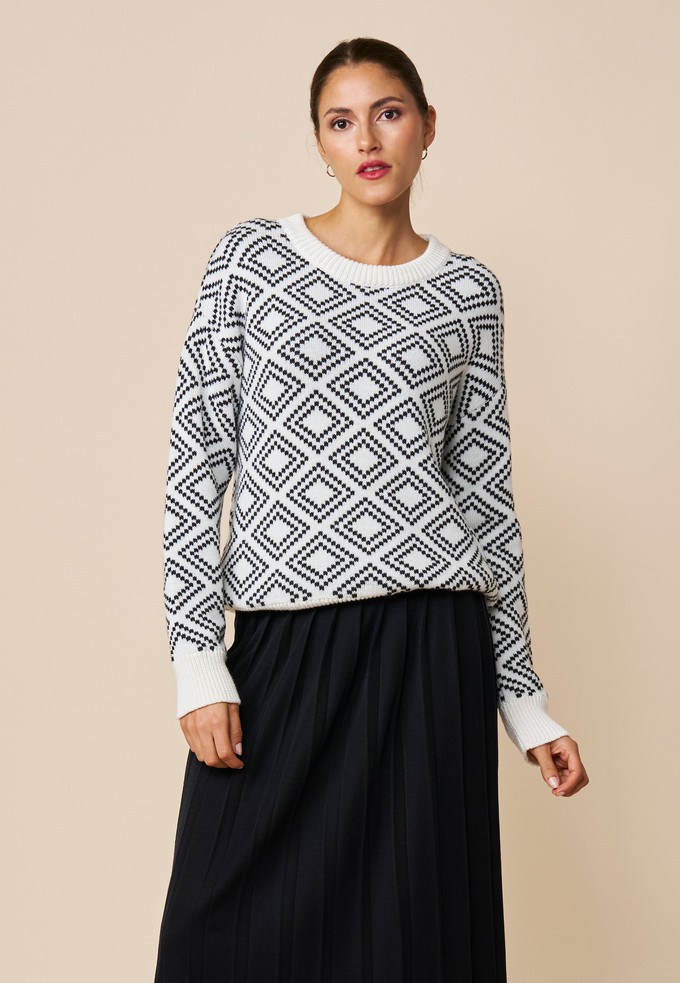 Pulli, Modell Tatjana from LANA Organic
