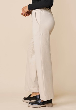 Hose, Modell Susana from LANA Organic