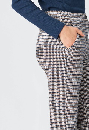 Hose, Modell Eveline from LANA Organic