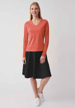 V-Neck Shirt, Modell Mara from LANA Organic