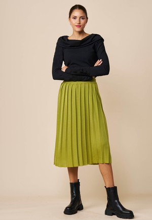 Rock, Modell Dajana from LANA Organic