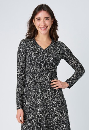 Wickelkleid, Modell Joelle from LANA Organic