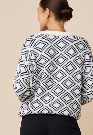 Pulli, Modell Tatjana from LANA Organic