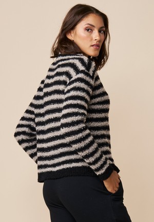 Pulli, Modell Dara from LANA Organic