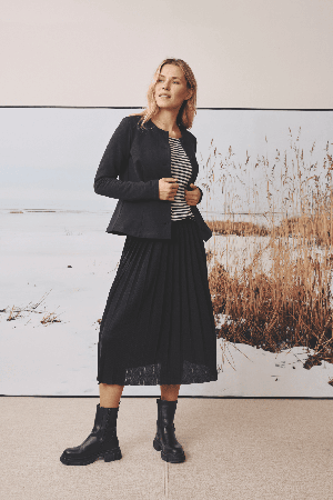 Rock, Modell Dajana from LANA Organic