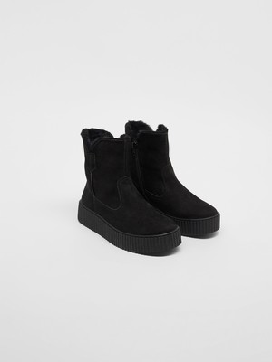 Fellboot from LANIUS