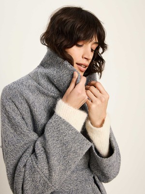 Mantel mit Bindegürtel from LANIUS