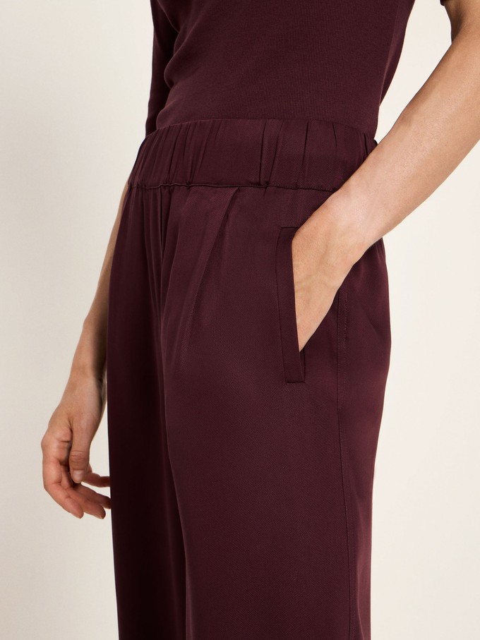 Hose mit weitem Bein from LANIUS