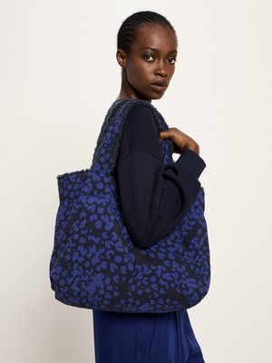Wattierte Teddy Tasche (GRS) from LANIUS