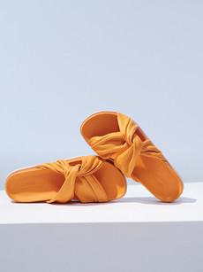 Knoten Pantolette via LANIUS