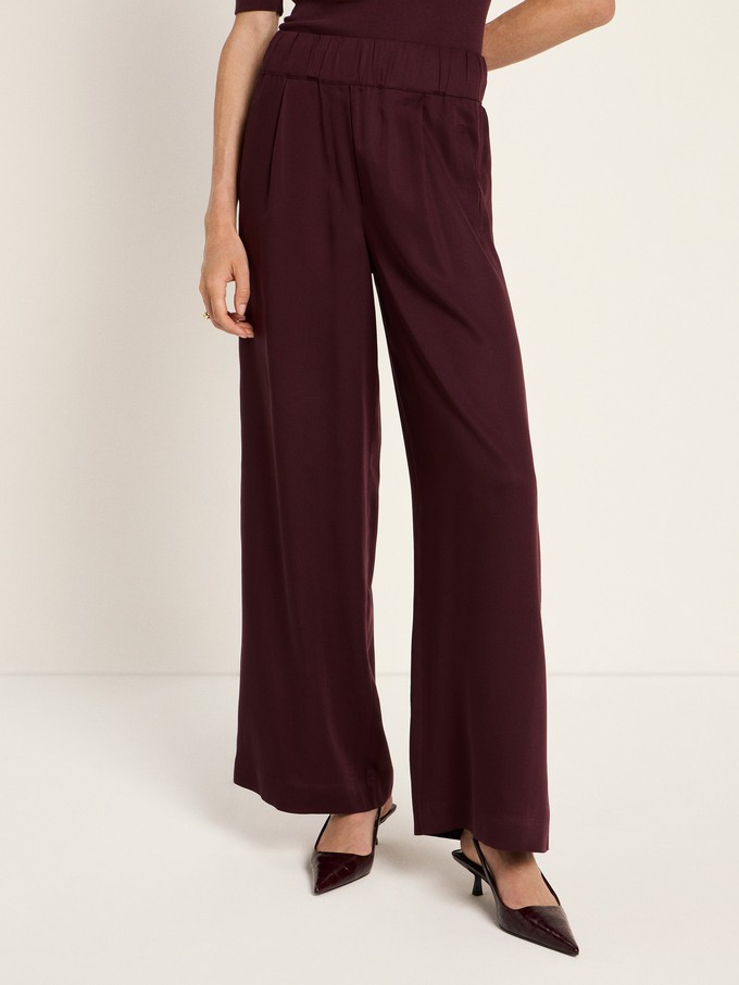 Hose mit weitem Bein from LANIUS