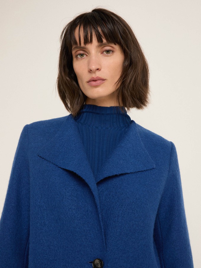 Walkmantel (GOTS) from LANIUS