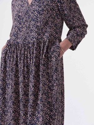 Kleid Print Minimal from LANIUS