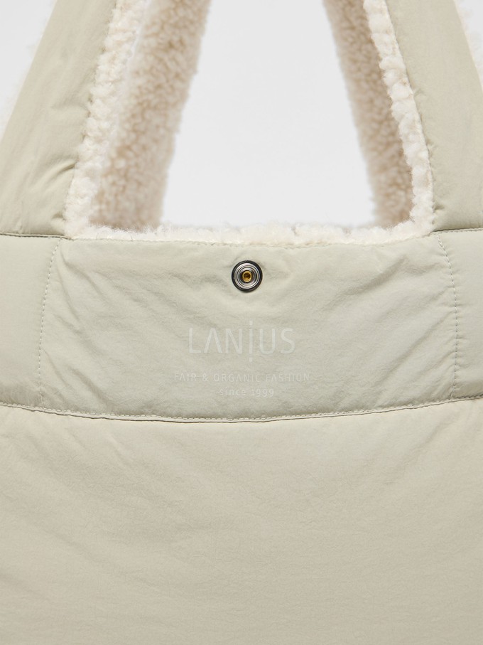 Wattierte Teddy Tasche (GRS) from LANIUS
