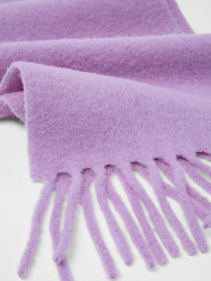 Boucle Schal from LANIUS