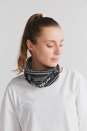 9625-046 | Unisex Tube Scarf - Black/White from Leela Cotton
