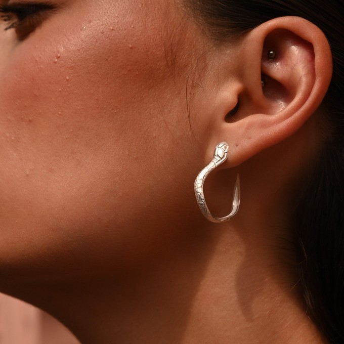 Serpent Hoops Silver Outlet from Loft & Daughter