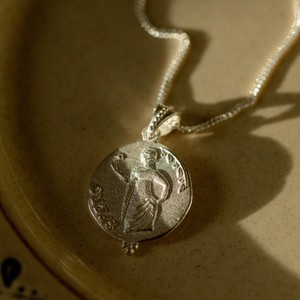 Hold Onto Hope Pendant - Silver Oulet from Loft & Daughter