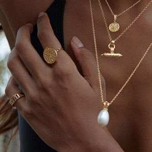 Mama Signet Ring Gold Vermeil from Loft & Daughter