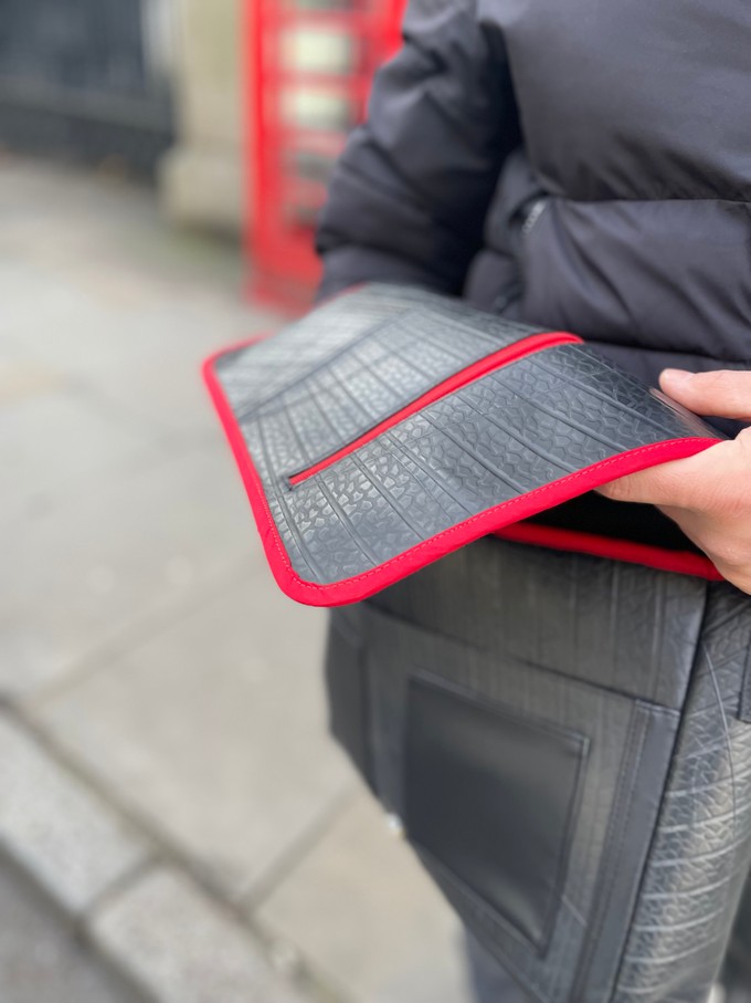 Messanger Bag-Recycled Inner Tube from Lost in Samsara