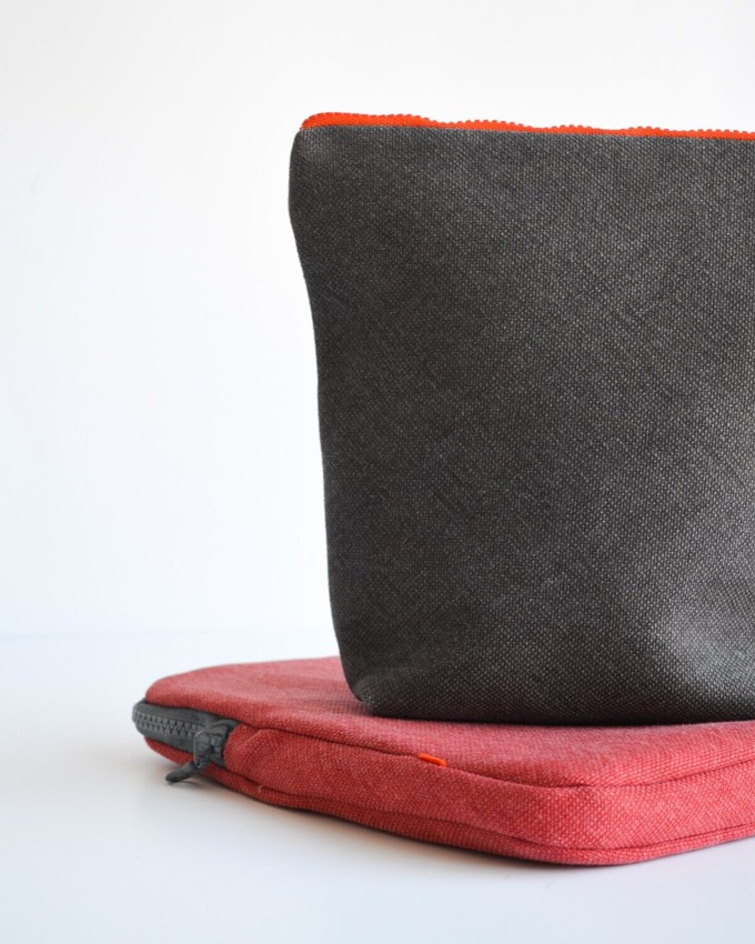 Laptop Sleeve DATA 13" - Koraal Rood from MADE out of