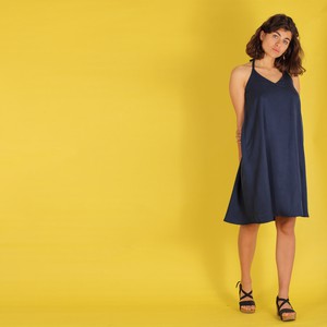 Knielanges Tencel Trägerkleid „Tamira“ from ManduTrap
