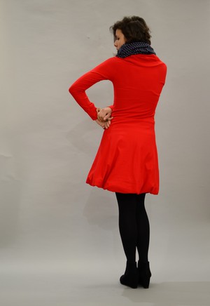 Baumwollkleid mit Kapuze/Hoodie in Rot from ManduTrap