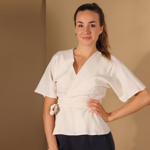 Wickelbluse Silja aus Tencel in Weiß from ManduTrap