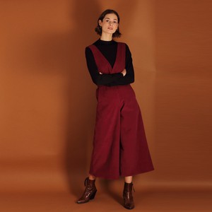 Jumpsuit Clara aus einem Bio- Baumwollcord in berry (weinrot/lila) from ManduTrap