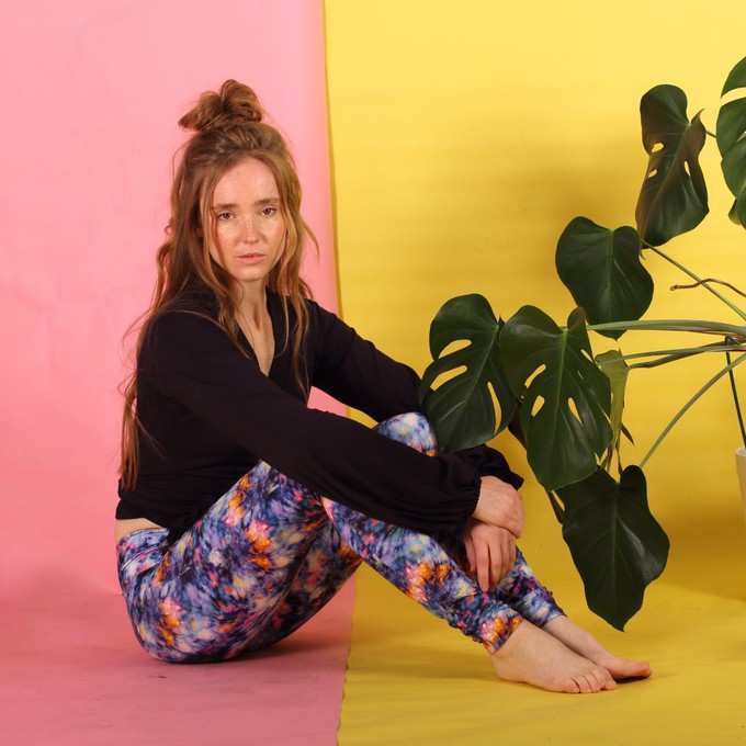 Leggings Chara mit Batikmuster from ManduTrap