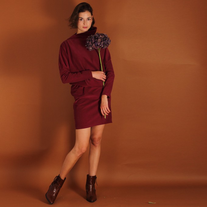 Asymmetrisches Cordkleid Juni aus Biobaumwolle kbA in berry from ManduTrap