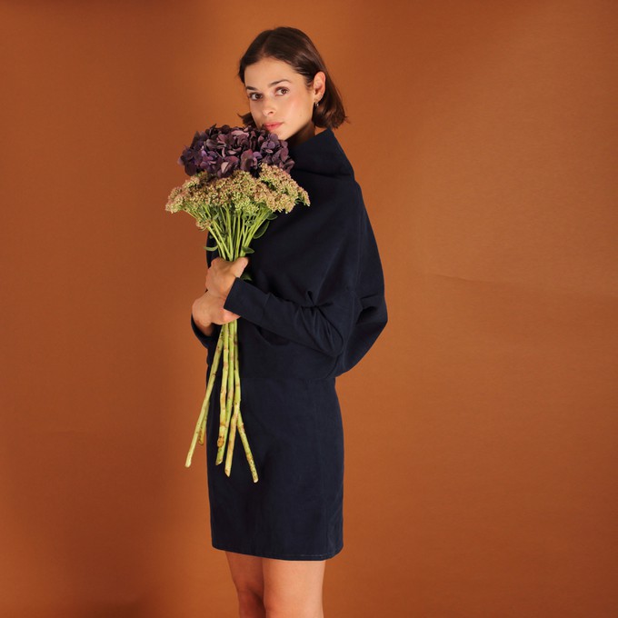 Asymmetrisches Cordkleid Juni aus Biobaumwolle kbA in blau from ManduTrap