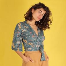 Wickelbluse „Floralia“ mit Blumenmuster via ManduTrap