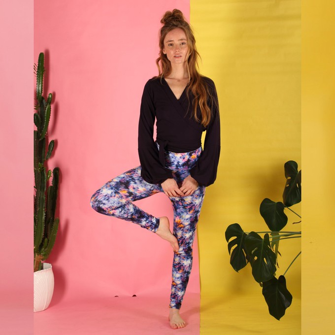 Leggings Chara mit Batikmuster from ManduTrap