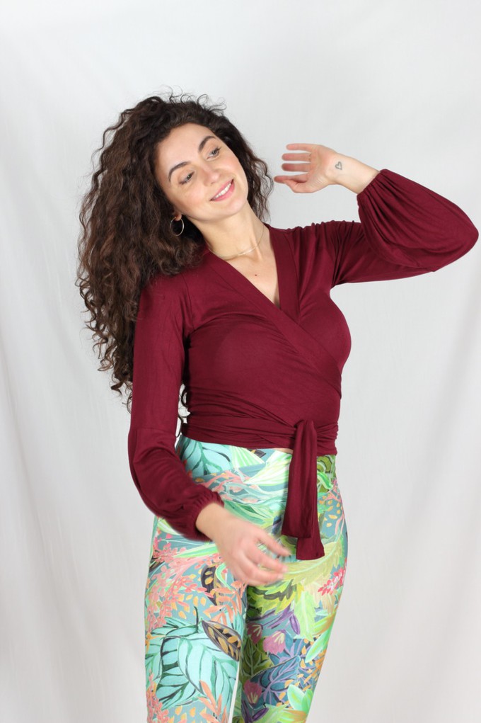 Tencel Wickelshirt Runa/berry from ManduTrap