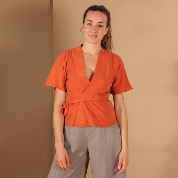 Wickelbluse Silja aus Tencel in Rost from ManduTrap