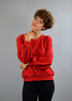 Baumwollpullover Caro mit Ballonärmeln in rot from ManduTrap