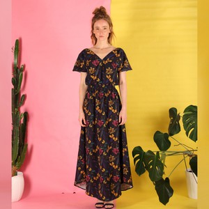 Longdress Vlaria aus floraler Bio Baumwolle from ManduTrap