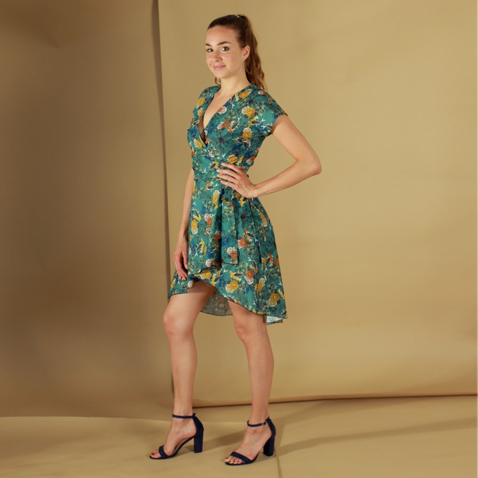 Asymmetrisches Wickelkleid Line aus Bio Baumwolle (kbA) from ManduTrap