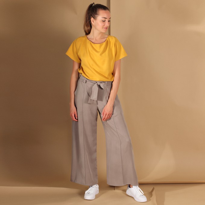 Tencel Hose Janina in Khaki from ManduTrap