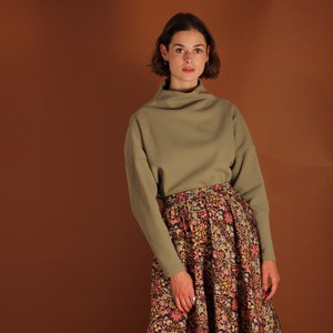 Stehkragen Pullover Dori aus einem Waffelstoff in olive from ManduTrap