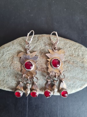 Silber Tribal-Ohrringe, echter Ethno- Tribalschmuck, Turkmenistan, mit rotem Naturstein from ManduTrap
