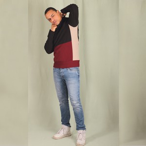 Sweater Miilo Schwarz/Weinrot from ManduTrap