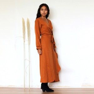Langärmeliges Tencel Wickelkleid Falta cognac from ManduTrap